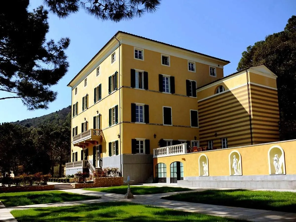 Hotel Villa Casanova 루카