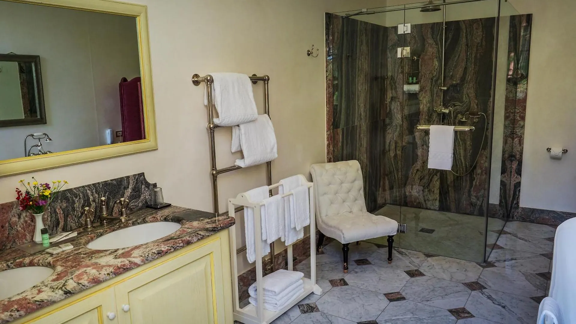 Hotel Villa Casanova 루카 5*,