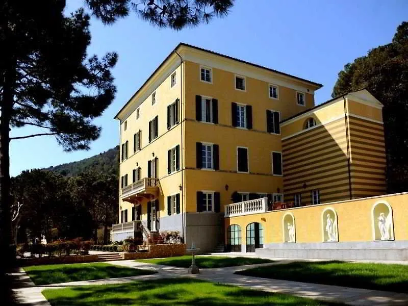 Hotel Villa Casanova 루카